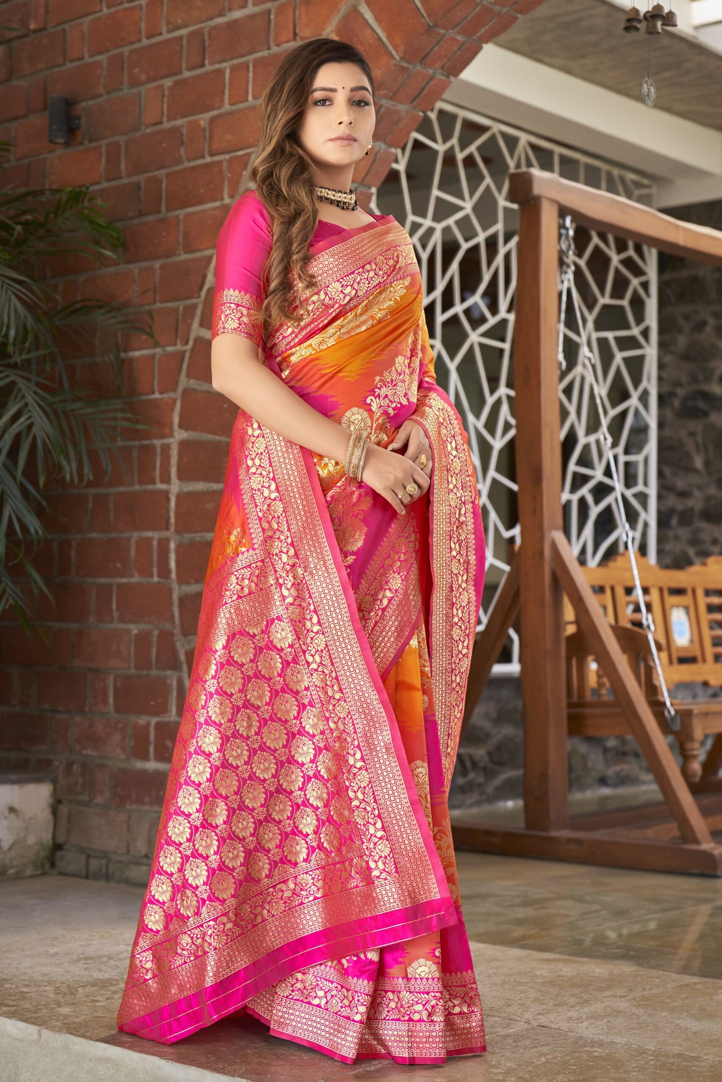 ZEEKHAWoven Banarasi Jacquard Silk Dual Color Laheriya Saree (Pink-Orange)-ZSEIELK01