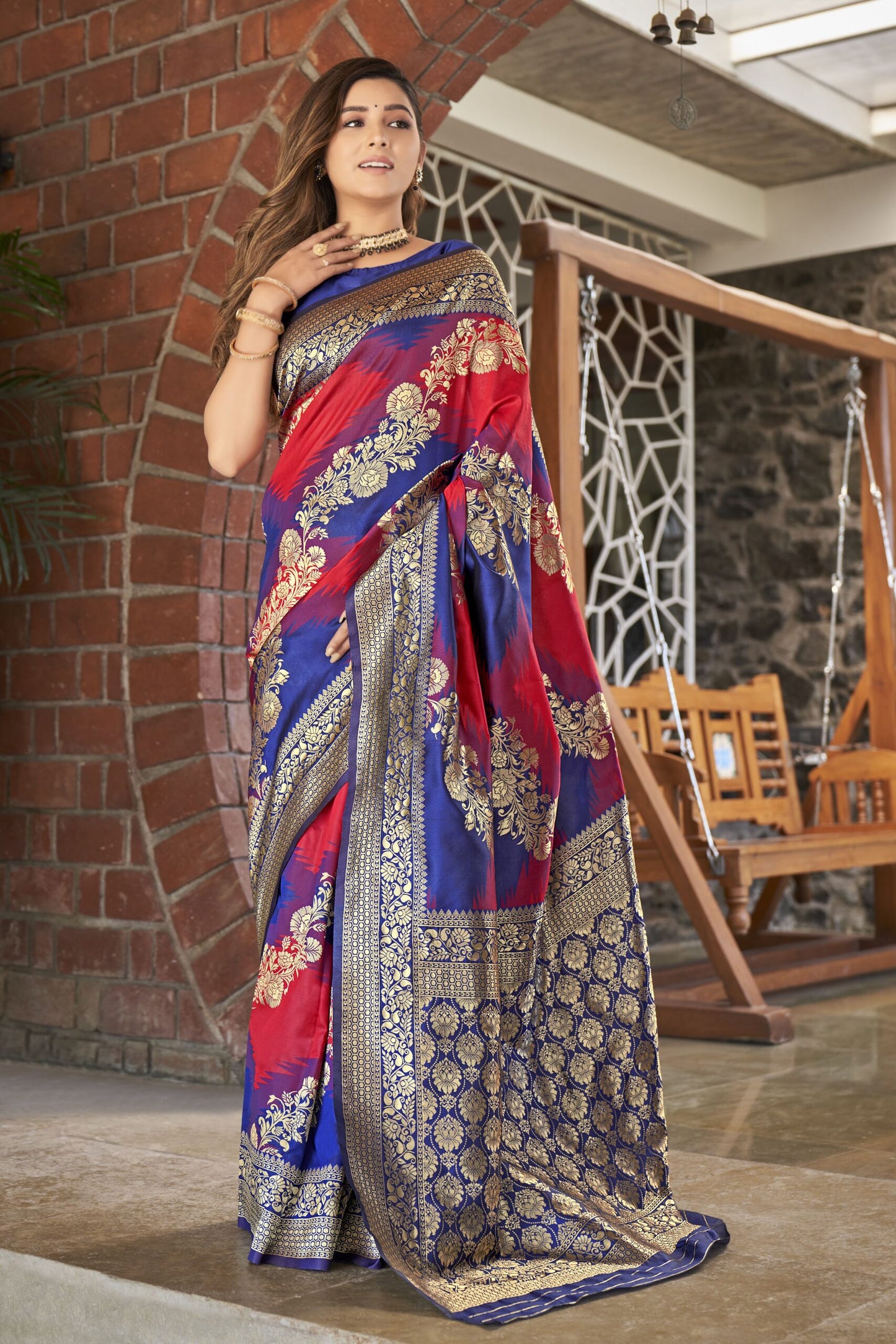 ZEEKHA Woven Banarasi Jacquard Silk Dual Color Laheriya Saree (Blue-Red)-ZSEIELK01