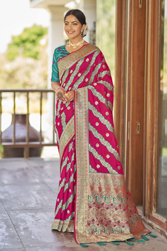 ZEEKHA Woven Kanjivaram Jacquard Silk Withe Embroidery Work blouse  Saree  (Pink)-ZSEIELK01