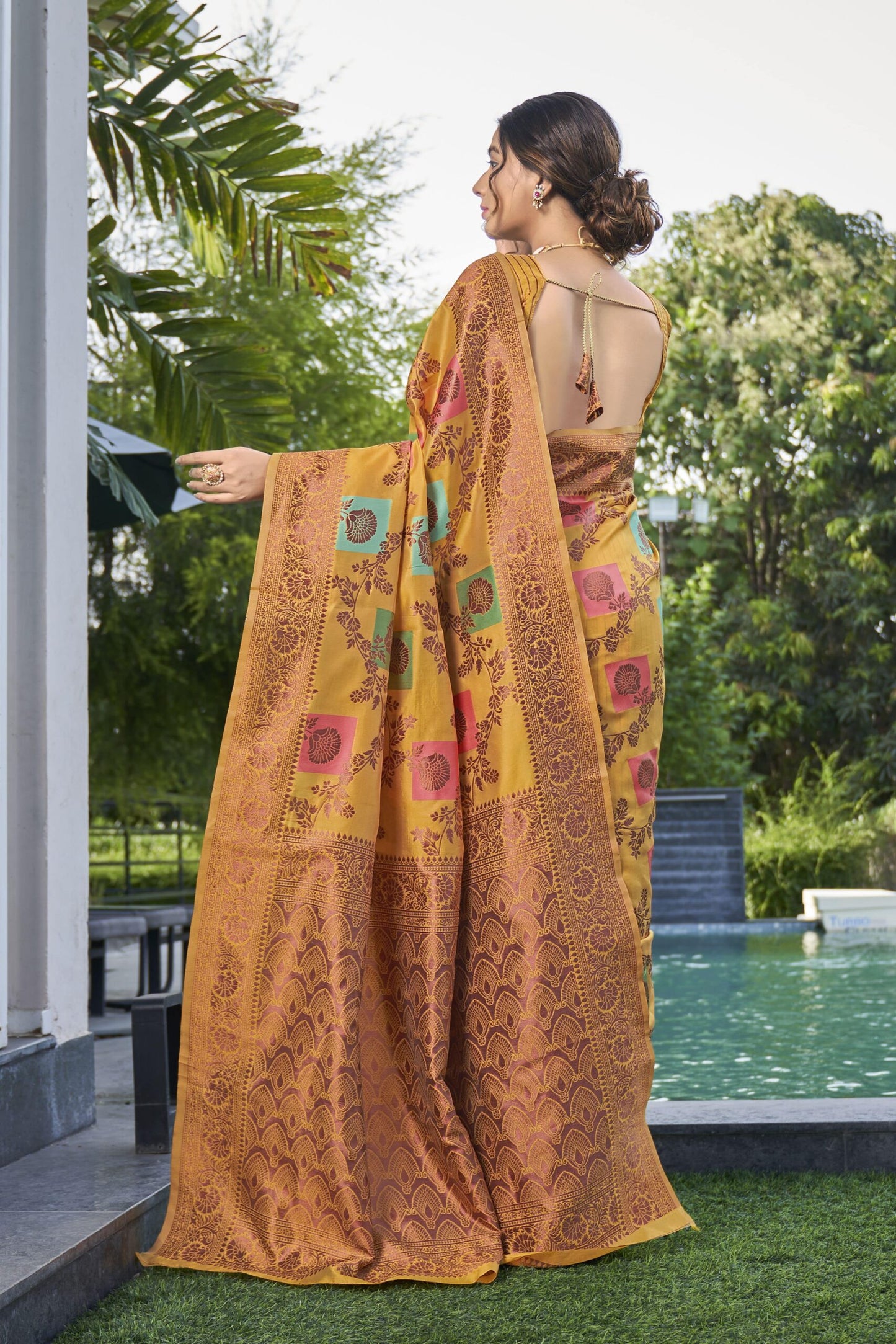 ZEEKHA Woven Banarasi Jacquard Saree  (Mustard)-ZSEIELK01