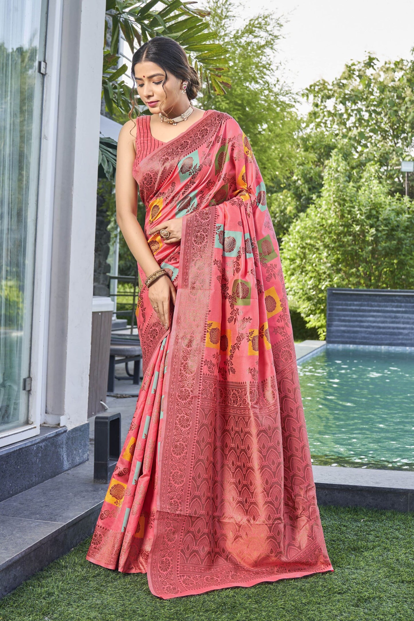 ZEEKHA Woven Banarasi Jacquard Saree  (Pink)-ZSEIELK01