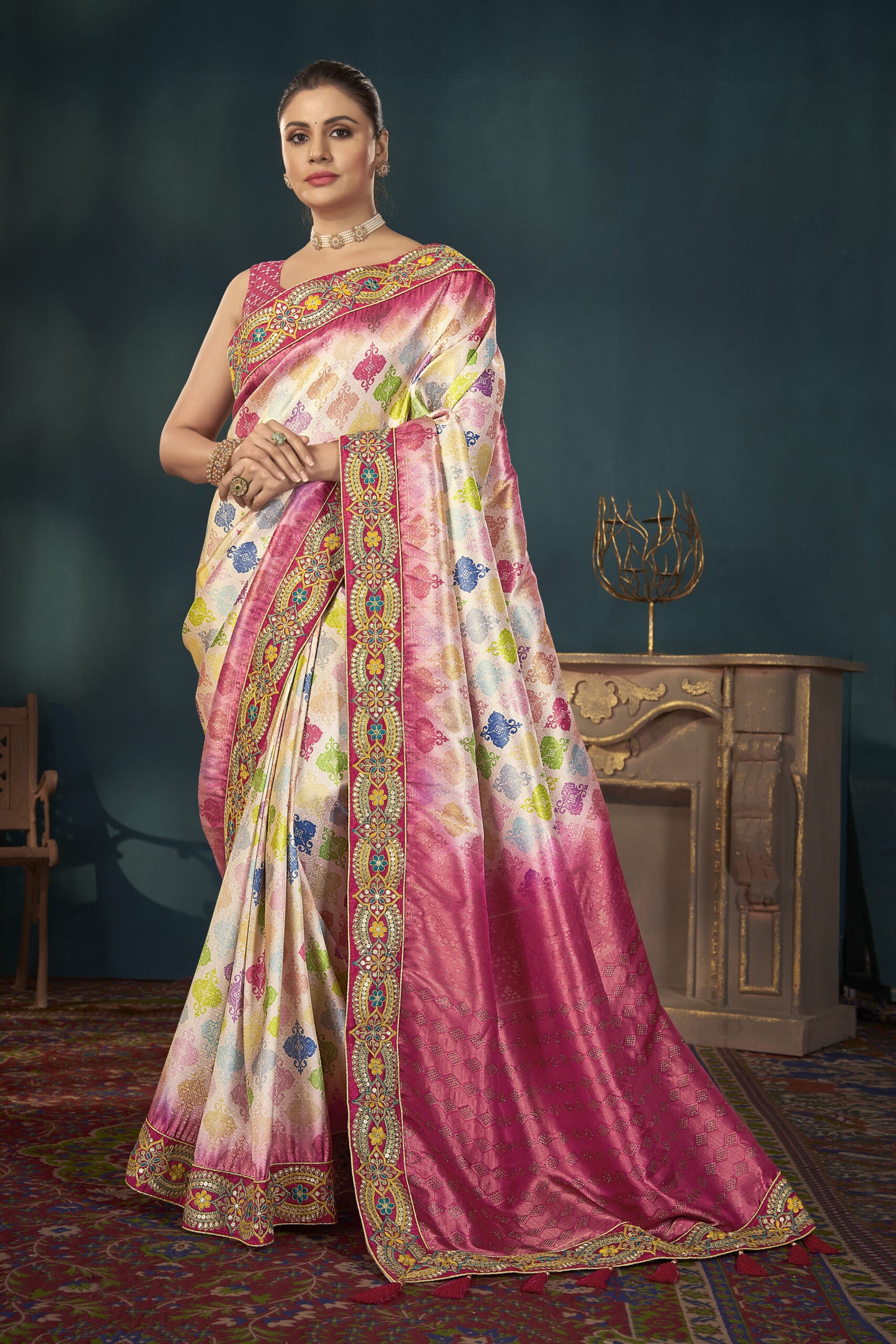 ZEEKHA Woven Banarasi Silk Blend Saree  (Multicolor)-ZSEIELK01