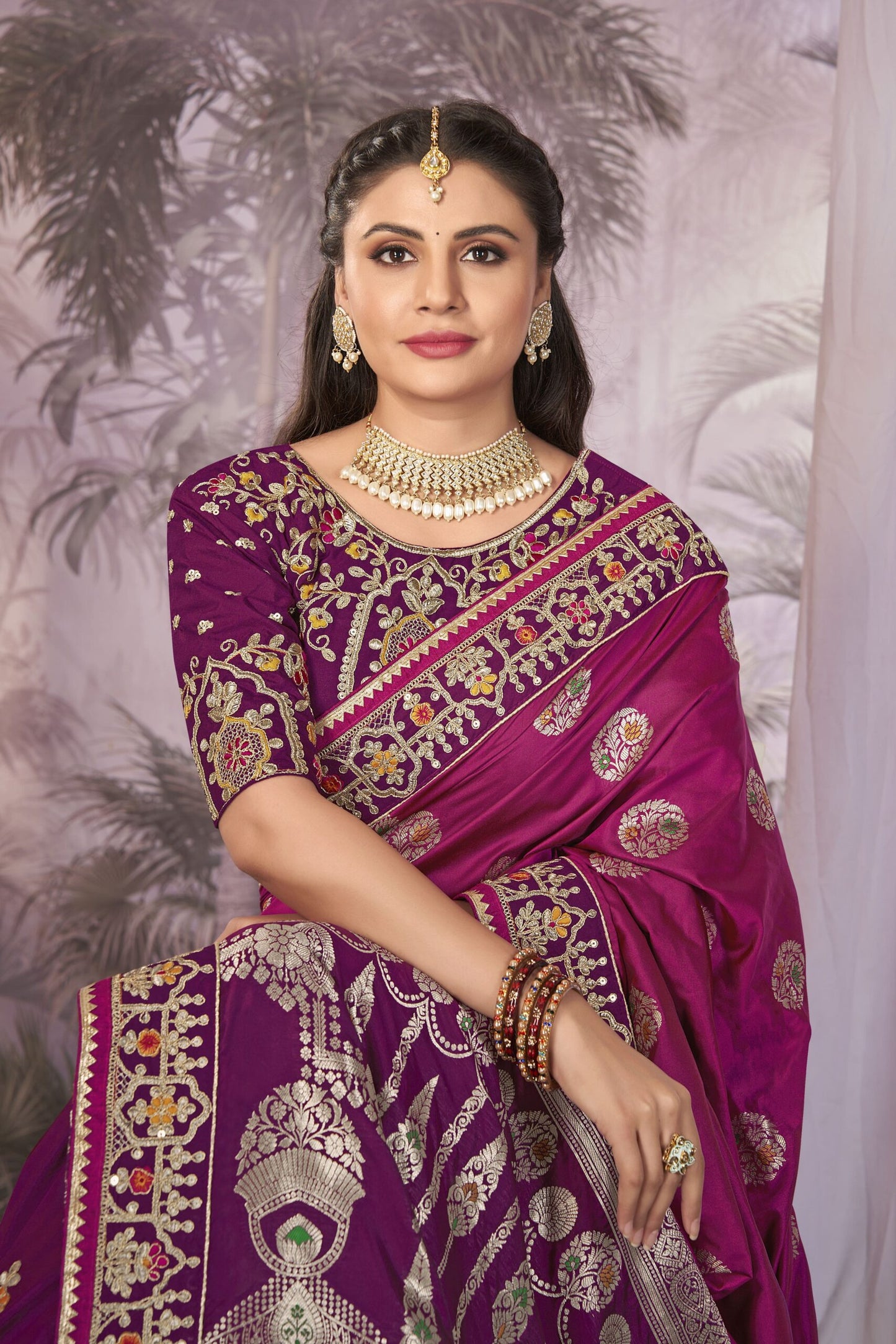 ZEEKHA Woven Banarasi Silk Withe Embroidery Work Saree  (Purple)-MN001