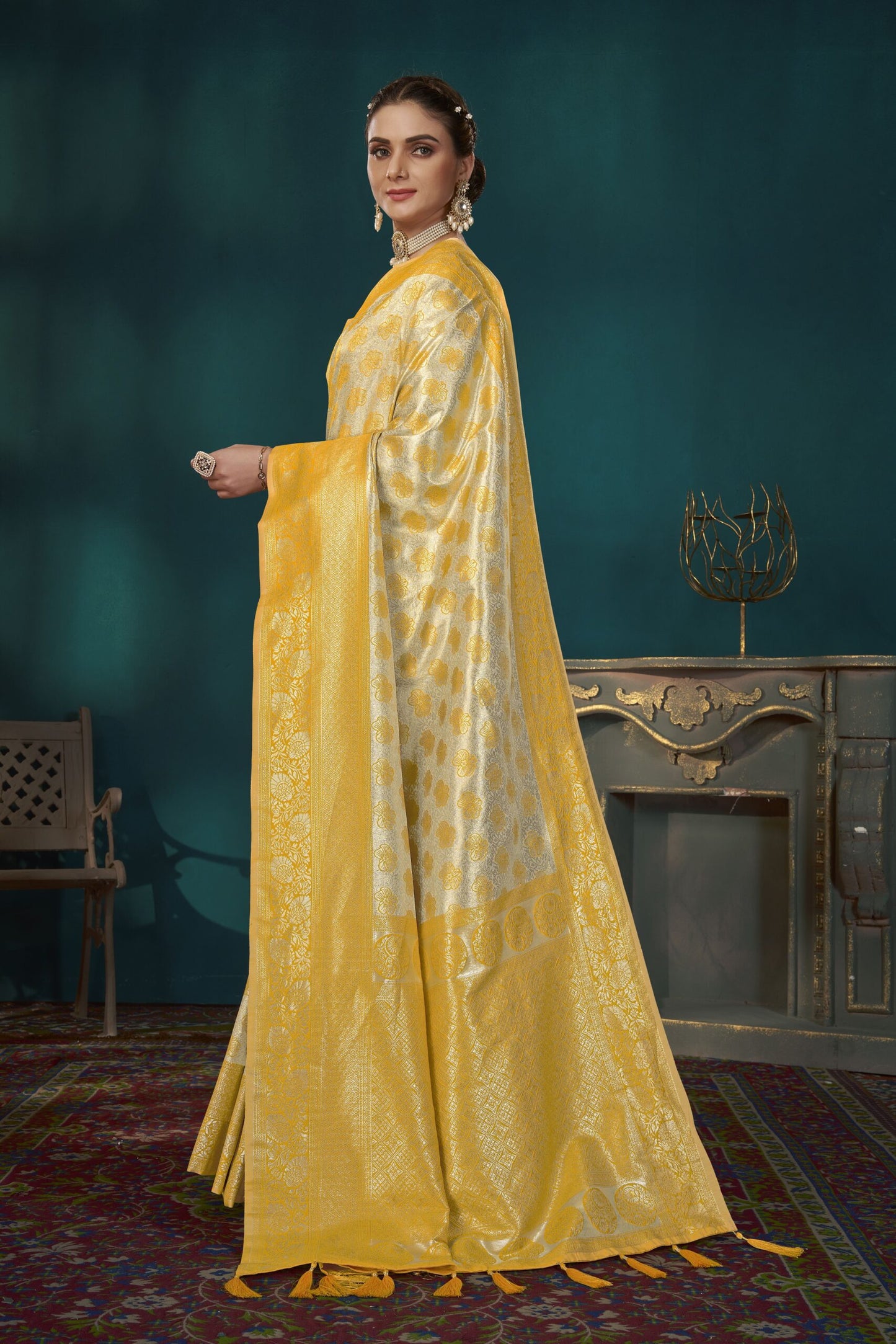 ZEEKHA Woven Banarasi Silk Saree  (Yellow)-ZSEIELK01