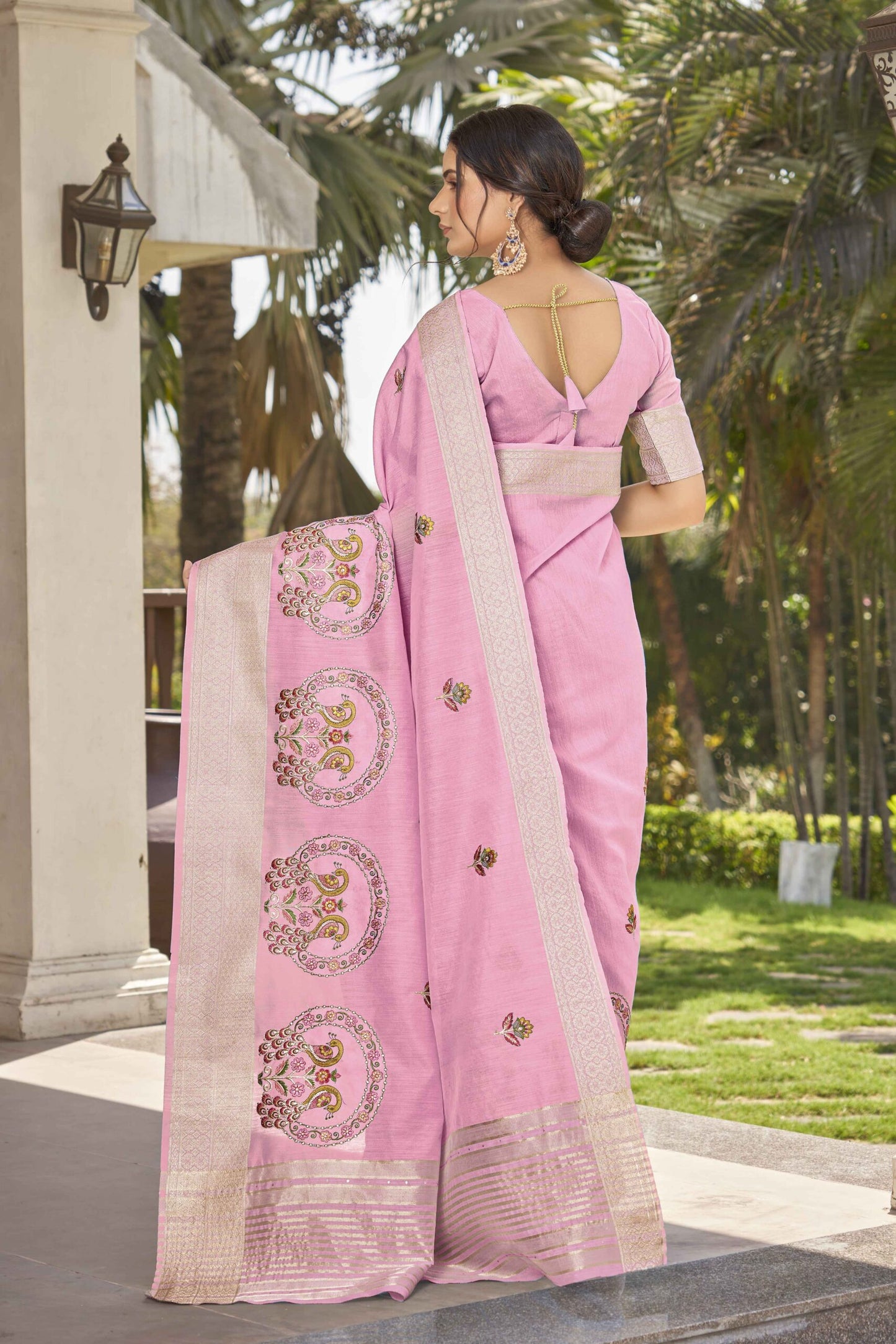 ZEEKHA Woven Poly Cotton Silk Withe Embroidery peacock Work Saree (Pink)-ZSEIELK01