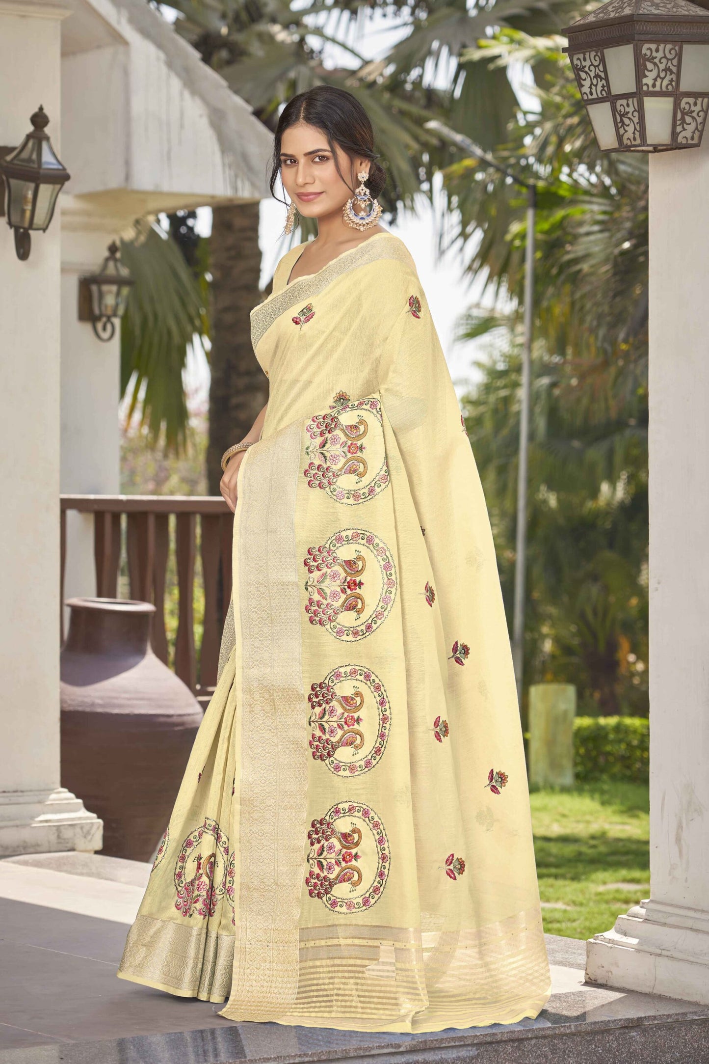 ZEEKHA Woven Poly Cotton Silk Withe Embroidery peacock Work Saree (Yellow)-ZSEIELK01