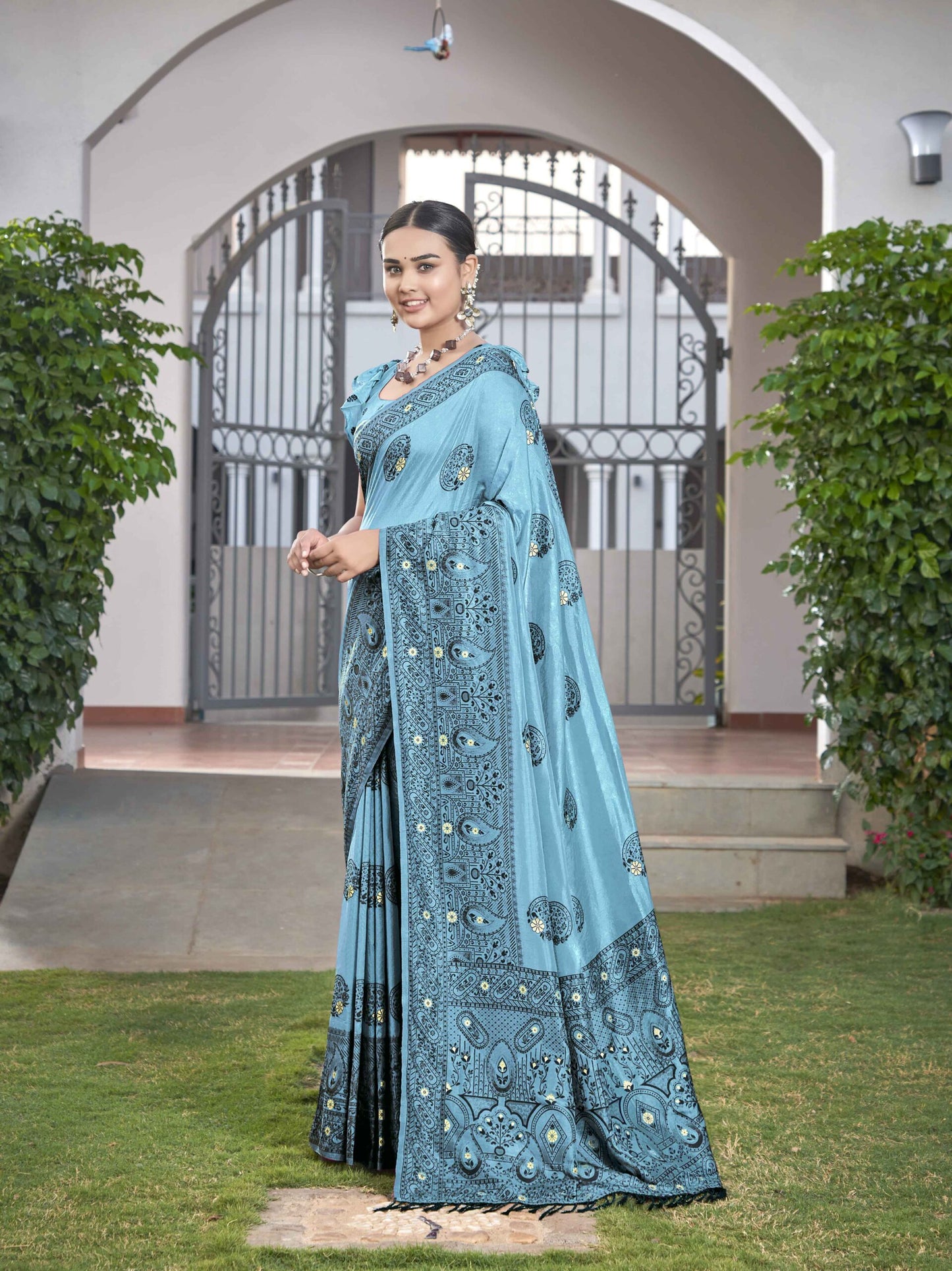 ZEEKHA Woven Jequard Nylon Dola Silk  Saree (Sky Blue) - ZSEIELK01