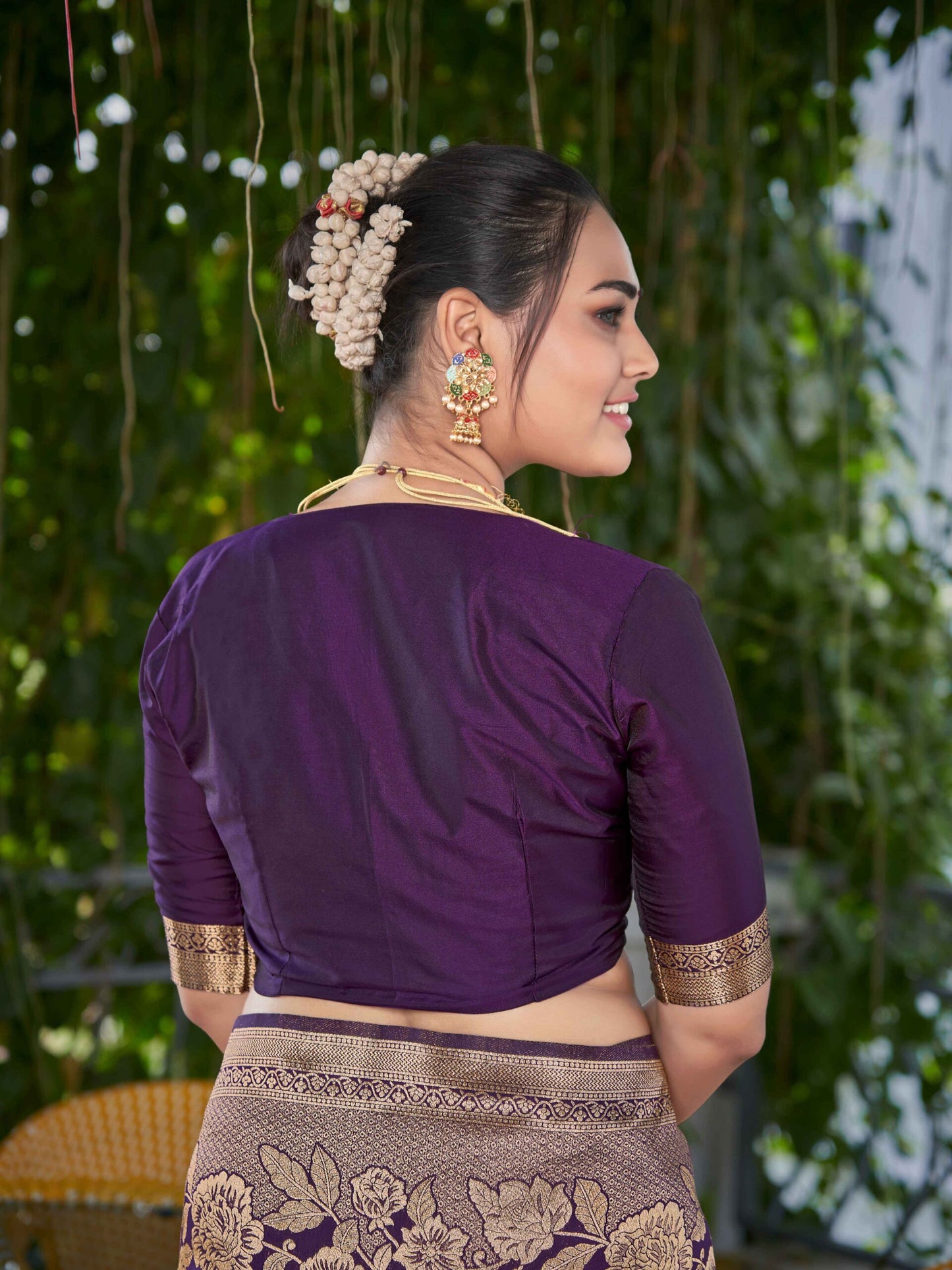 ZEEKHA Woven Banarasi Jequard Silk  Saree (Purple)-ZSEIELK01