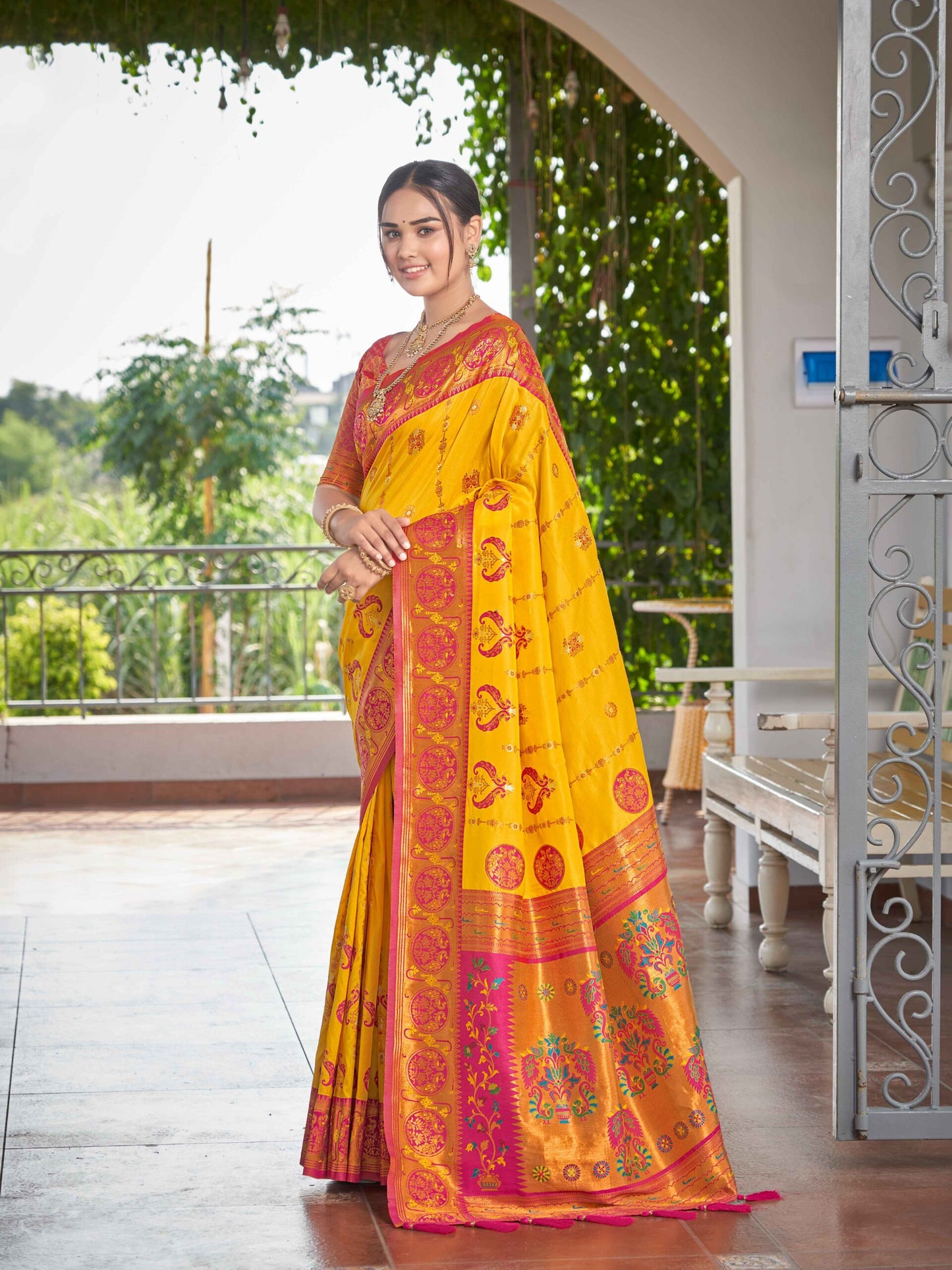 ZEEKHA Woven Banarasi Jequard Paithani Style Silk  Saree (Mustard)-ZSEIELK01