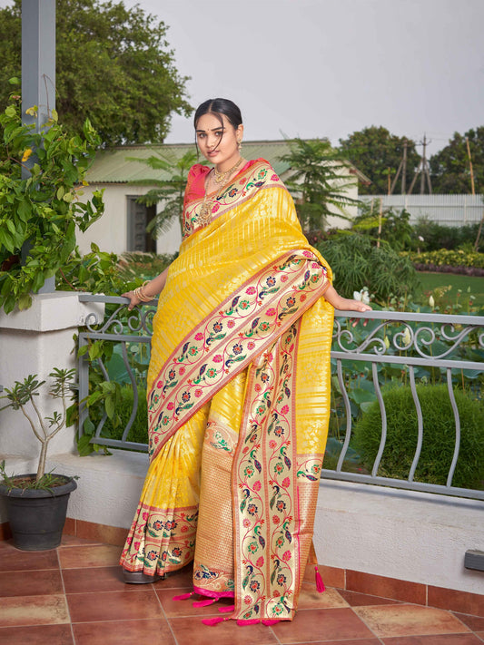 ZEEKHA Woven Banarasi Jequard Paithani Style Silk  Saree (Yellow)-ZSEIELK01