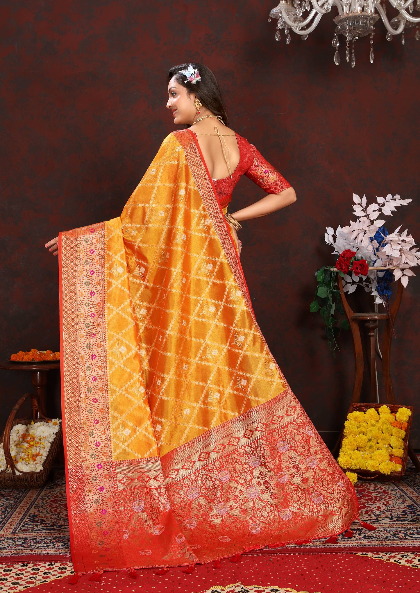 luxurious designer Women's Soft  Organza silk saree with Meenakari  weawing design  and  Rich Meenakari  weawing silk saree