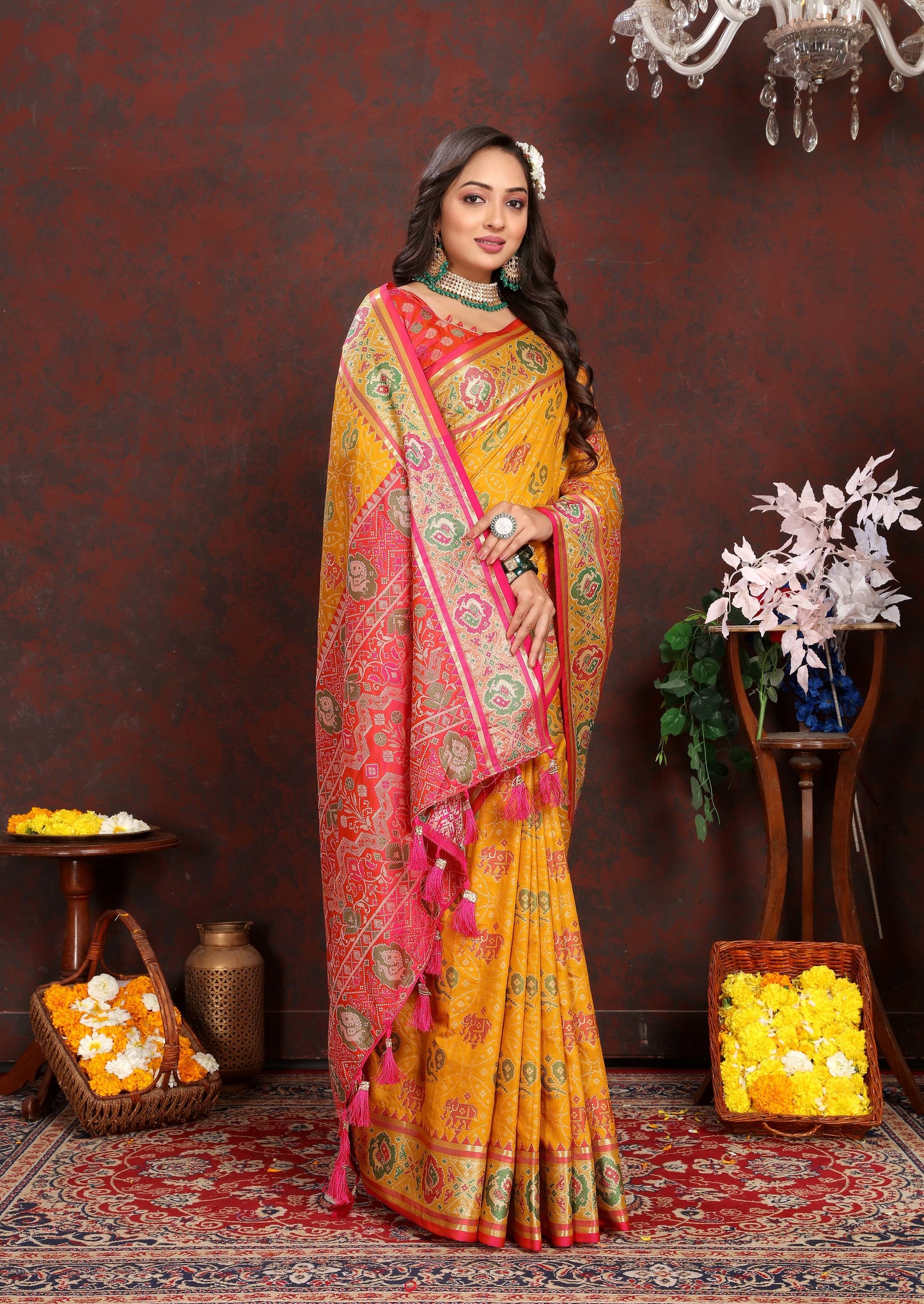 luxurious designer Women's Soft  Patola  silk saree with Meenakari  zari weawing motifs  and Rich Zari weawing silk saree