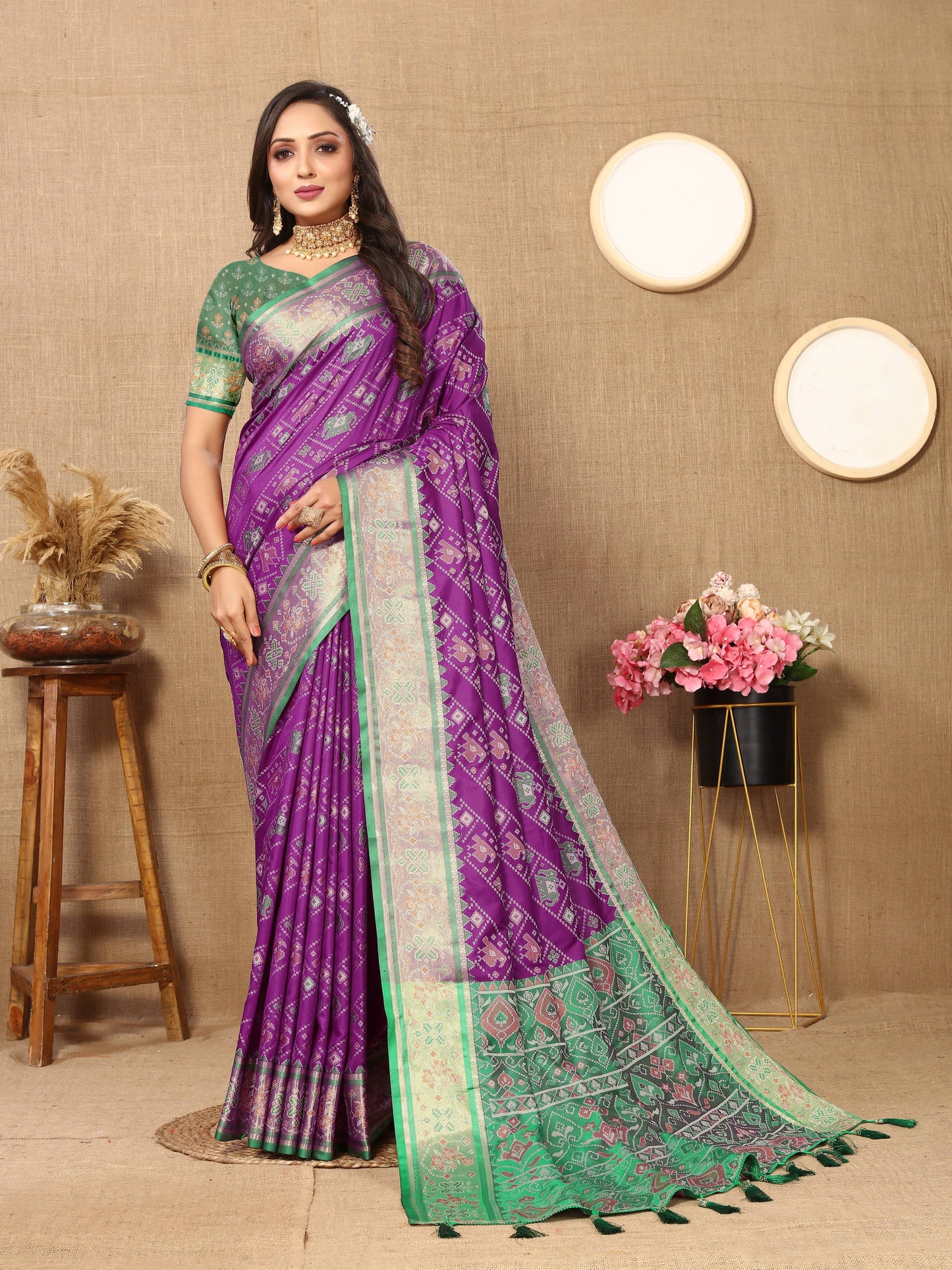 luxurious designer Women's Soft  Patola  silk saree with Meenakari  zari weawing motifs  and Rich Zari weawing silk saree