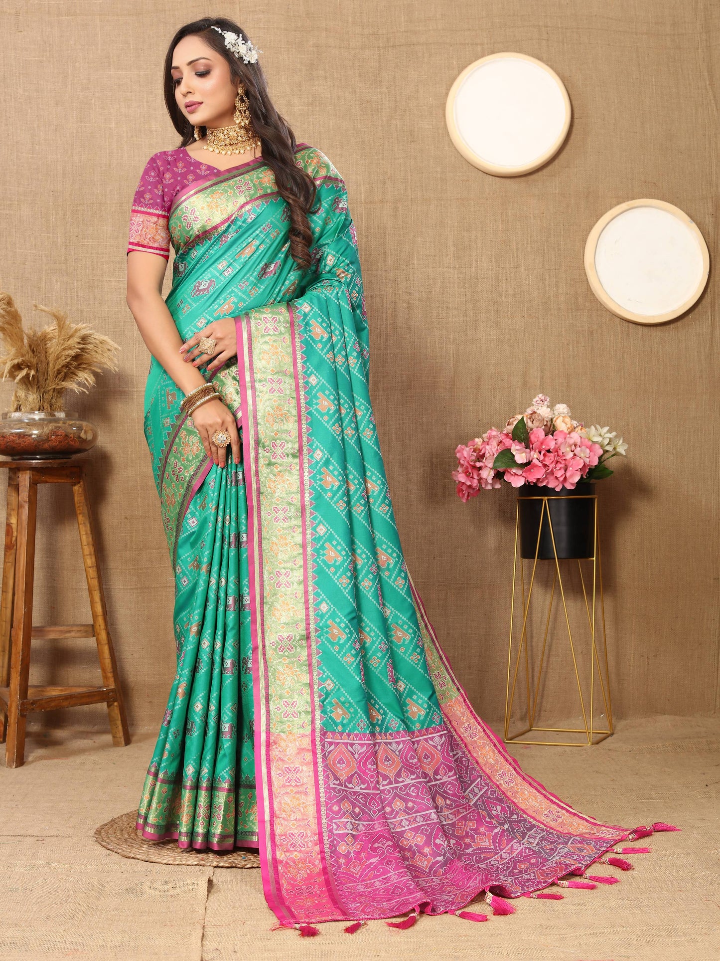 luxurious designer Women's Soft  Patola  silk saree with Meenakari  zari weawing motifs  and Rich Zari weawing silk saree