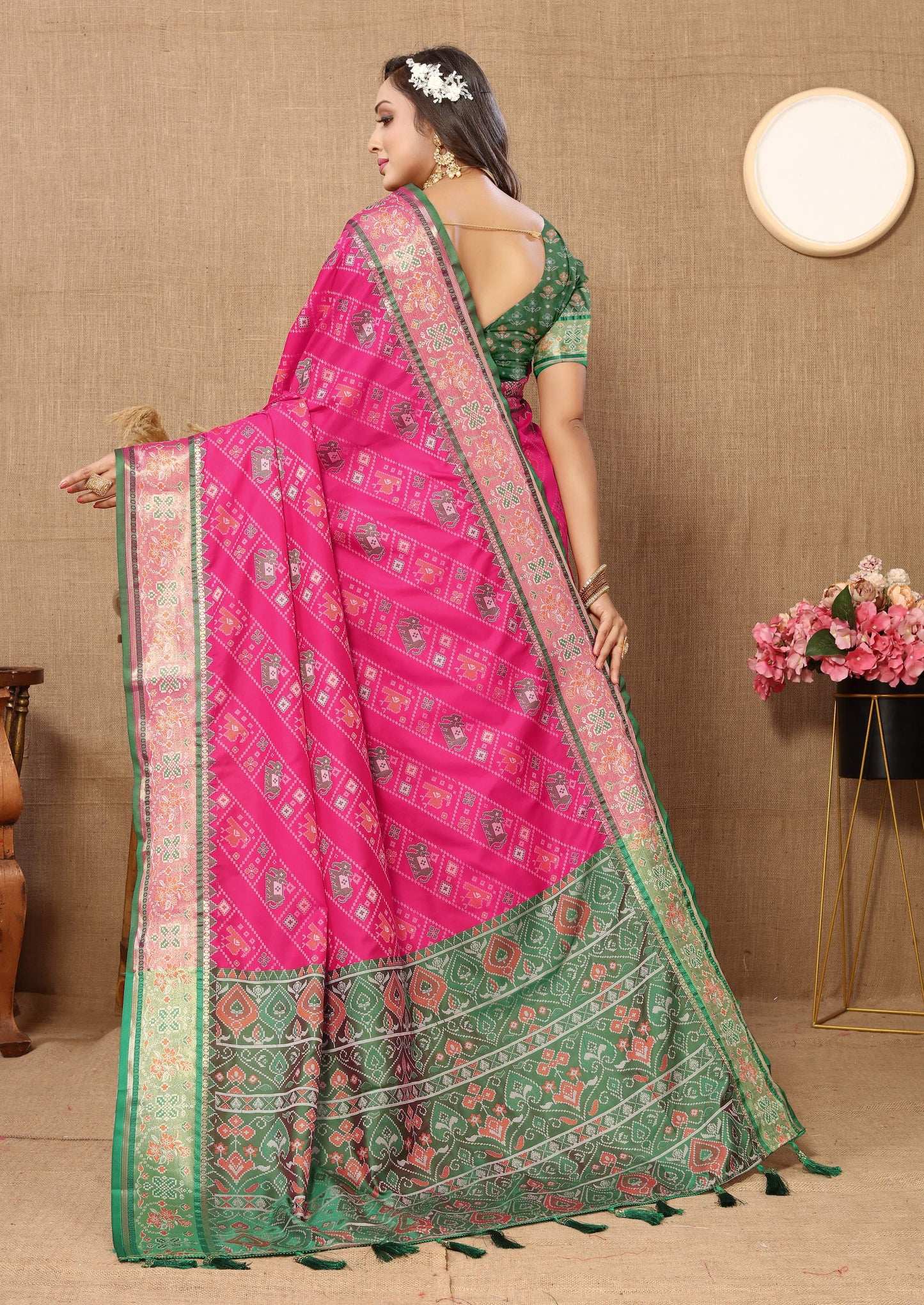 luxurious designer Women's Soft  Patola  silk saree with Meenakari  zari weawing motifs  and Rich Zari weawing silk saree