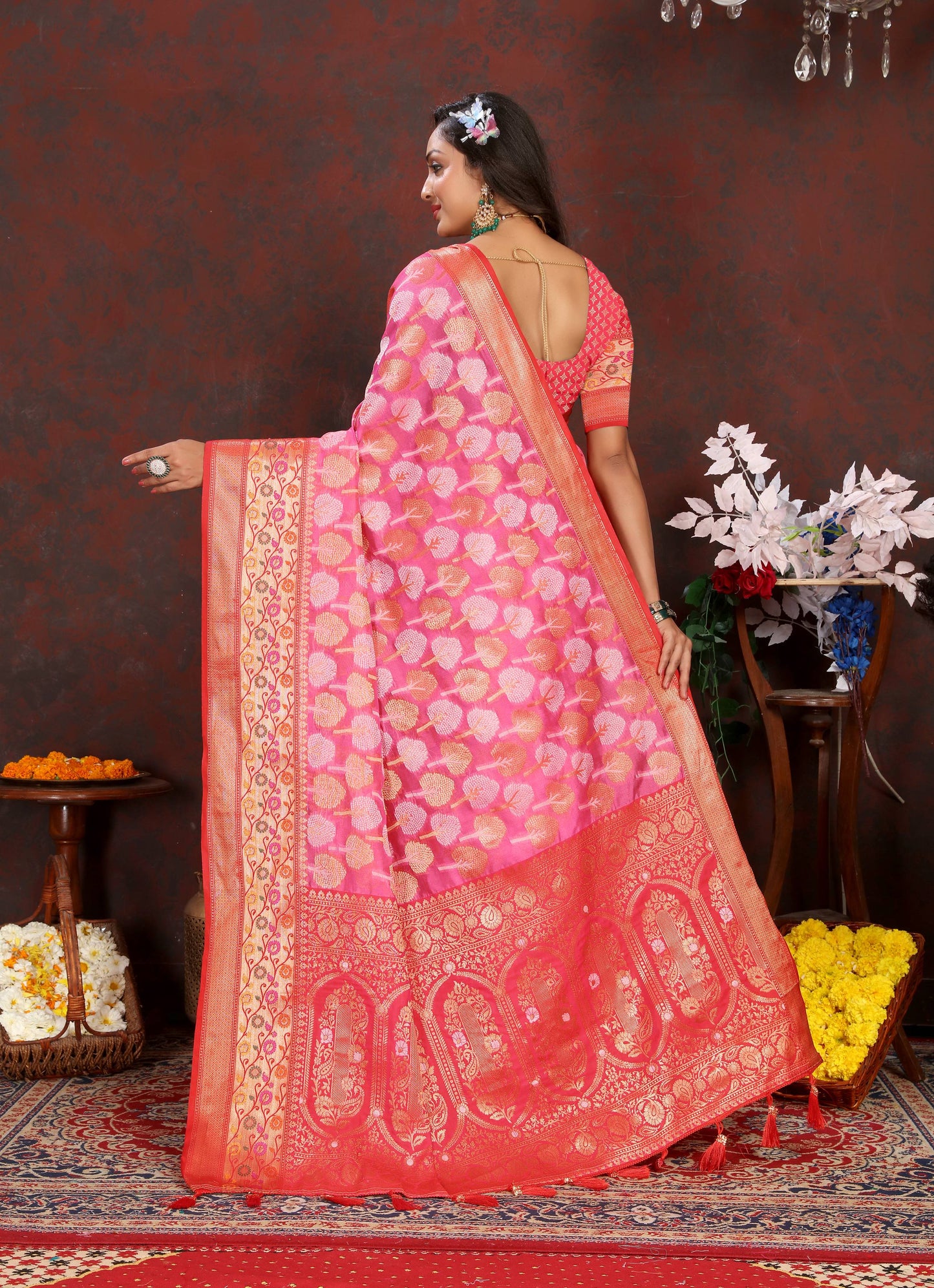 luxurious designer Women's Soft  Organza silk saree with Meenakari  weawing design  and  Rich Meenakari  weawing silk saree