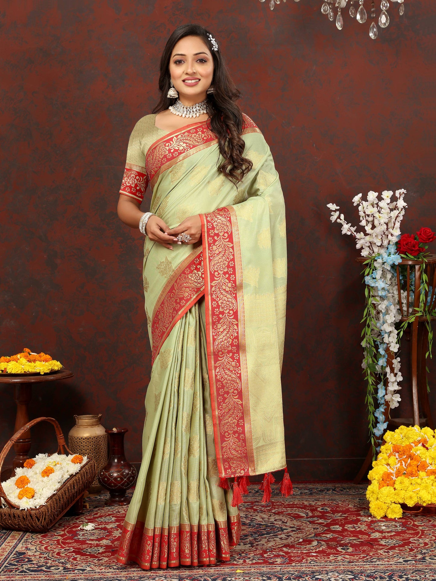 luxurious designer Women's Soft Cotton saree with zari  weawing design  and Rich Zari weawing silk saree