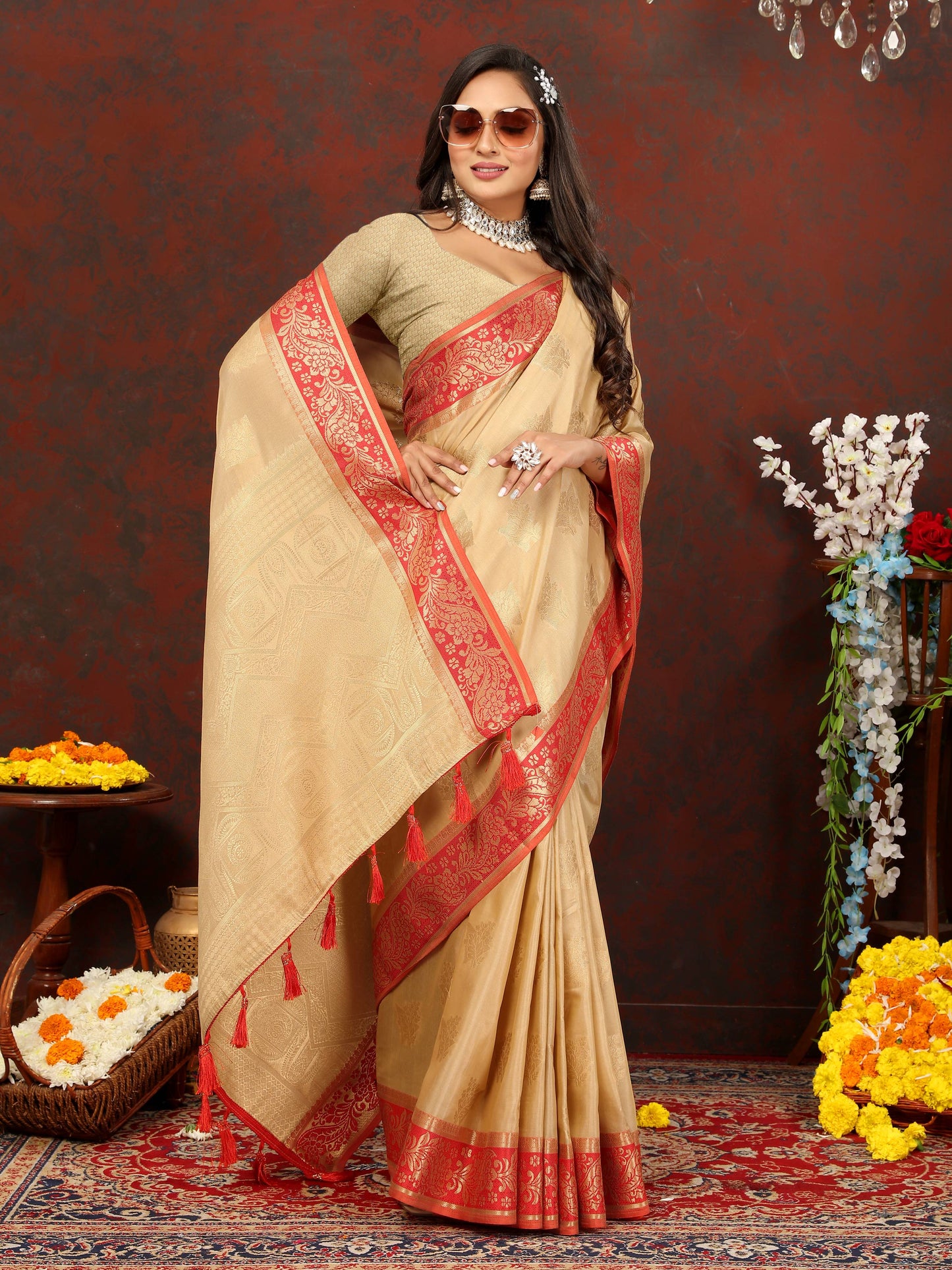 luxurious designer Women's Soft Cotton saree with zari  weawing design  and Rich Zari weawing silk saree