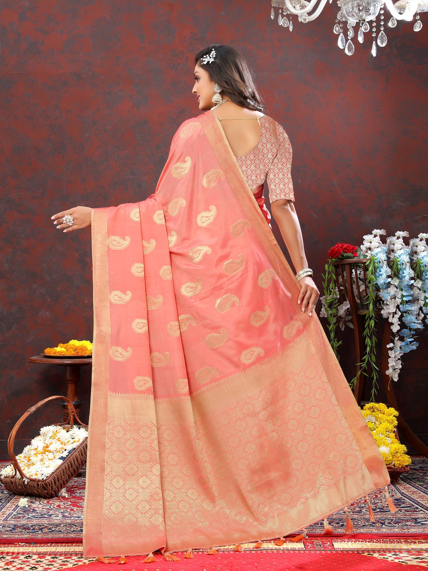 luxurious designer Women's Soft Cotton saree with zari  weawing design  and Rich Zari weawing silk saree