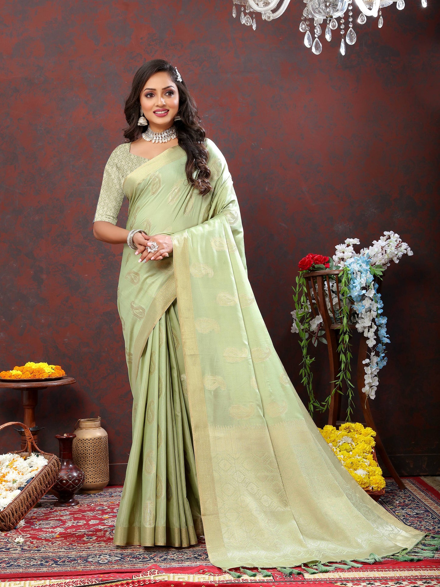 luxurious designer Women's Soft Cotton saree with zari  weawing design  and Rich Zari weawing silk saree