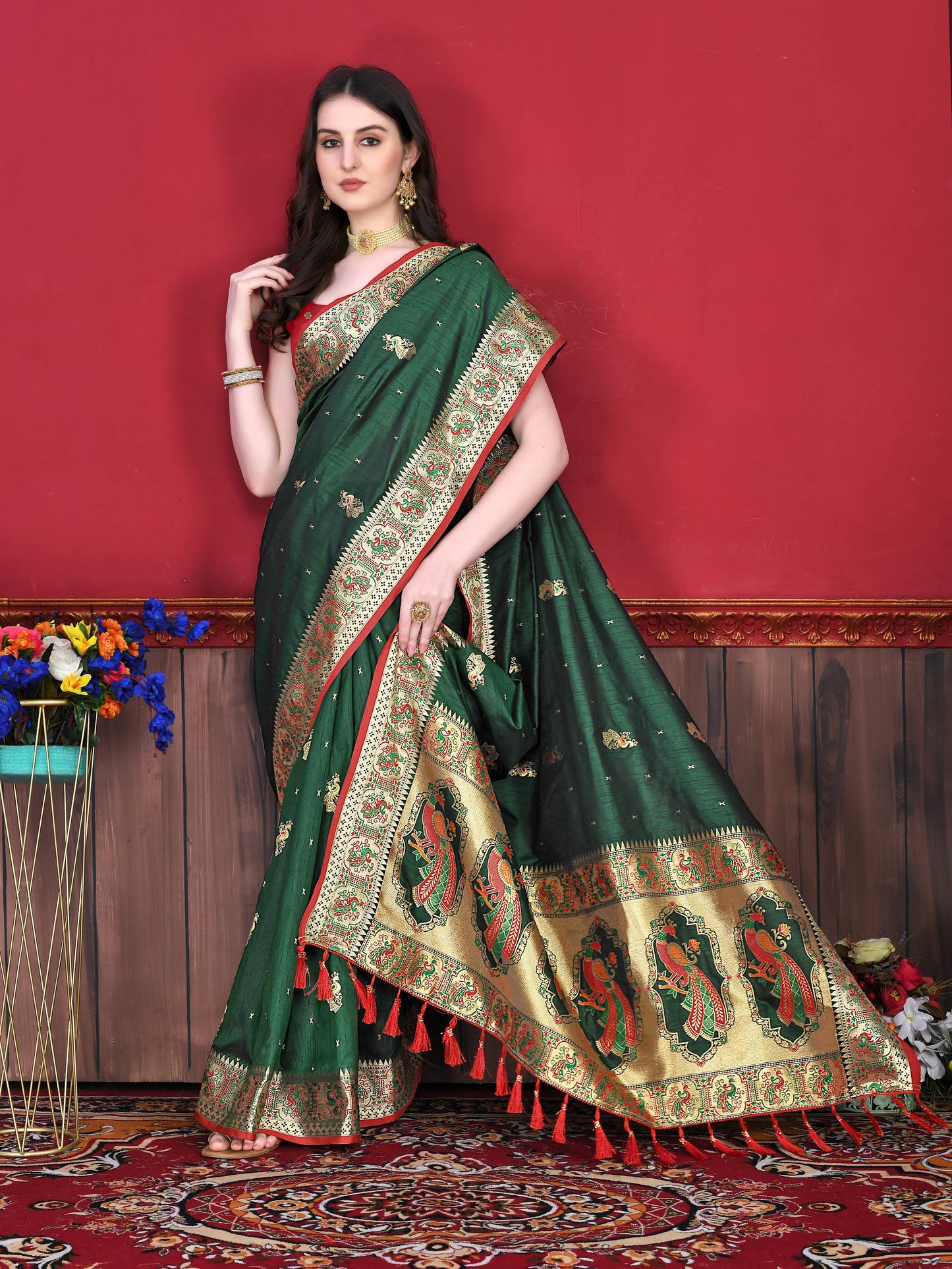 luxurious designer Women's Soft  Pethani silk saree with Gold zari weawing motifs   and Rich Zari weawing silk saree