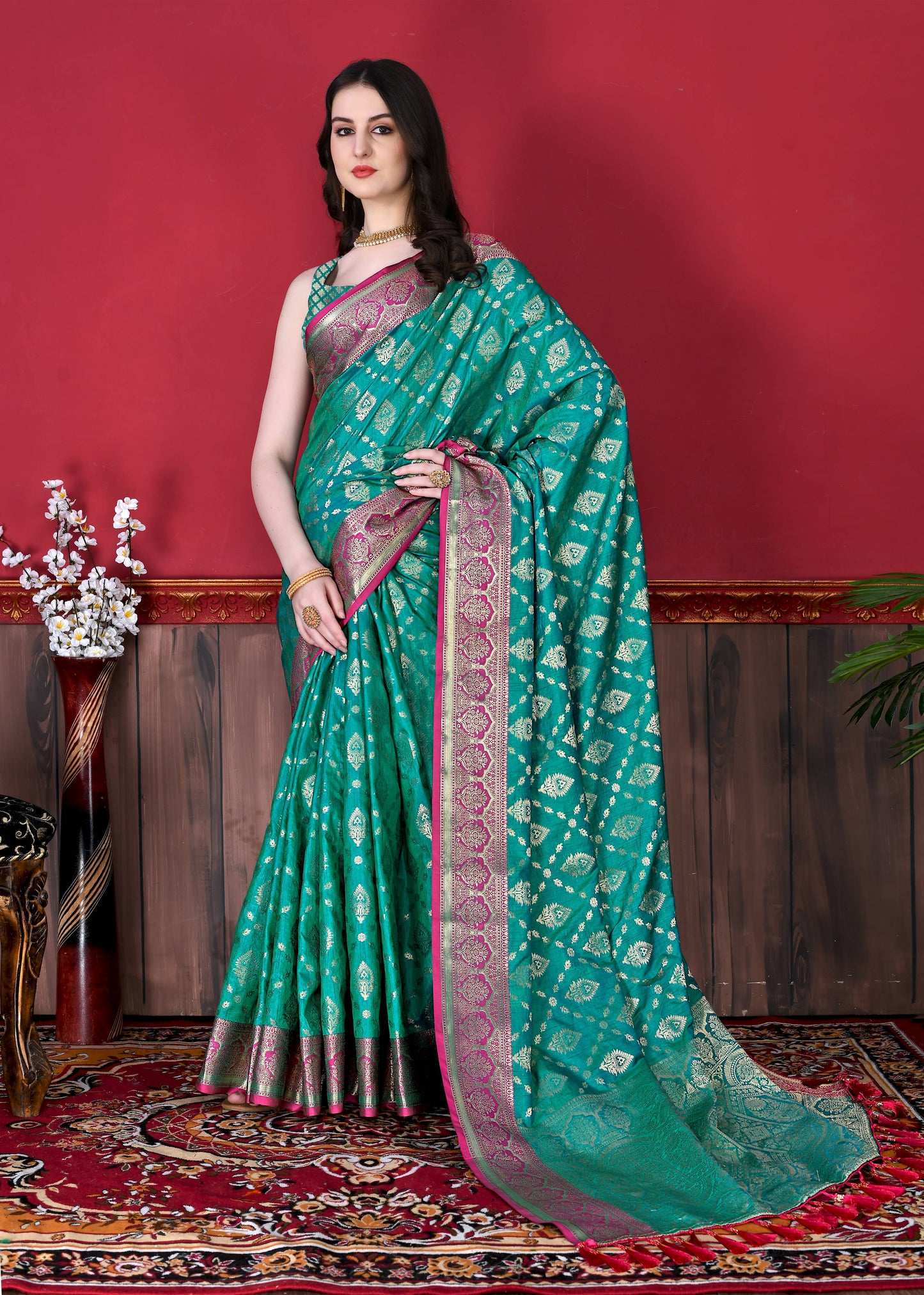 luxurious designer Women's Soft  silk saree with zari weawing design silk saree