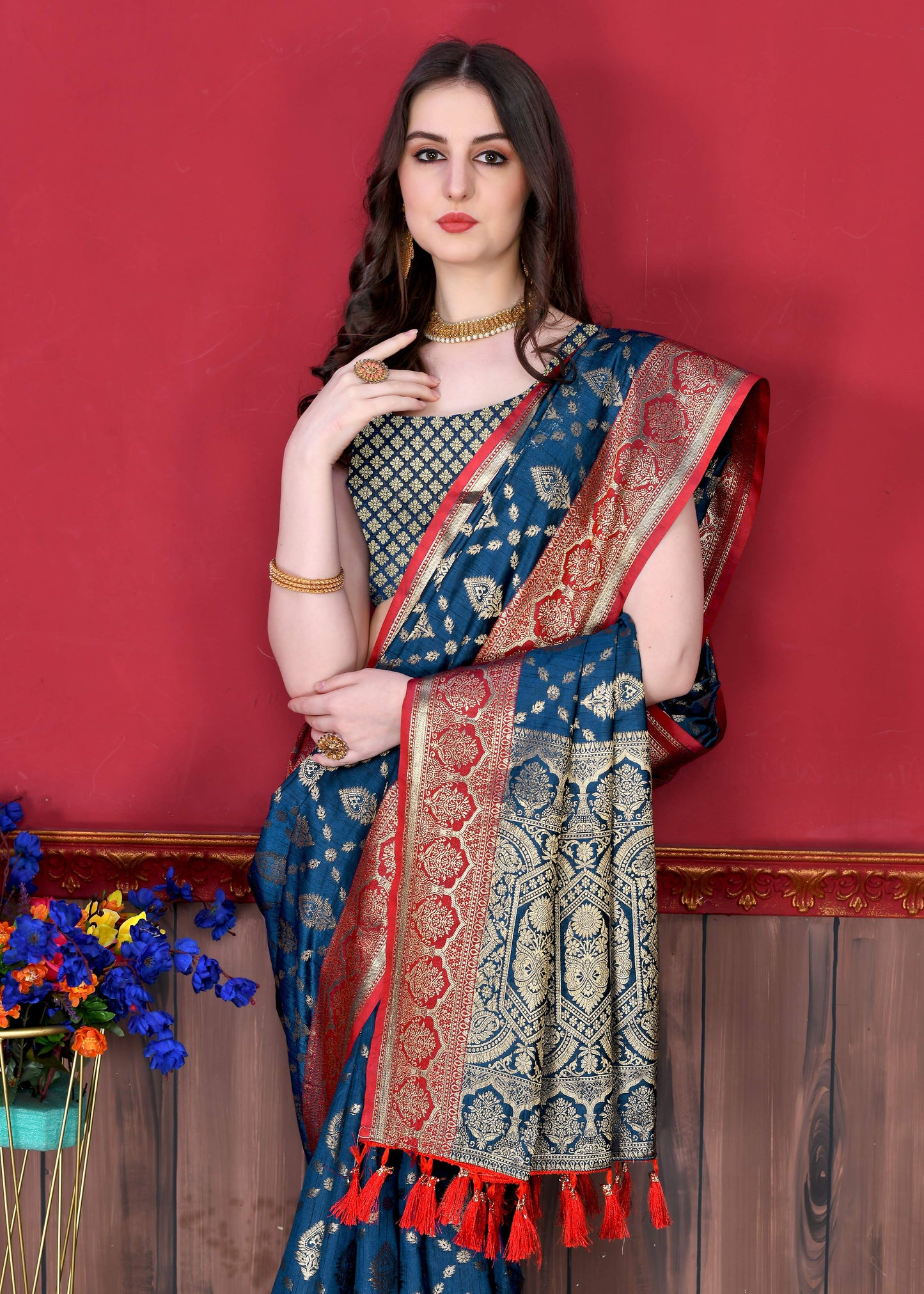 luxurious designer Women's Soft  silk saree with zari weawing design silk saree