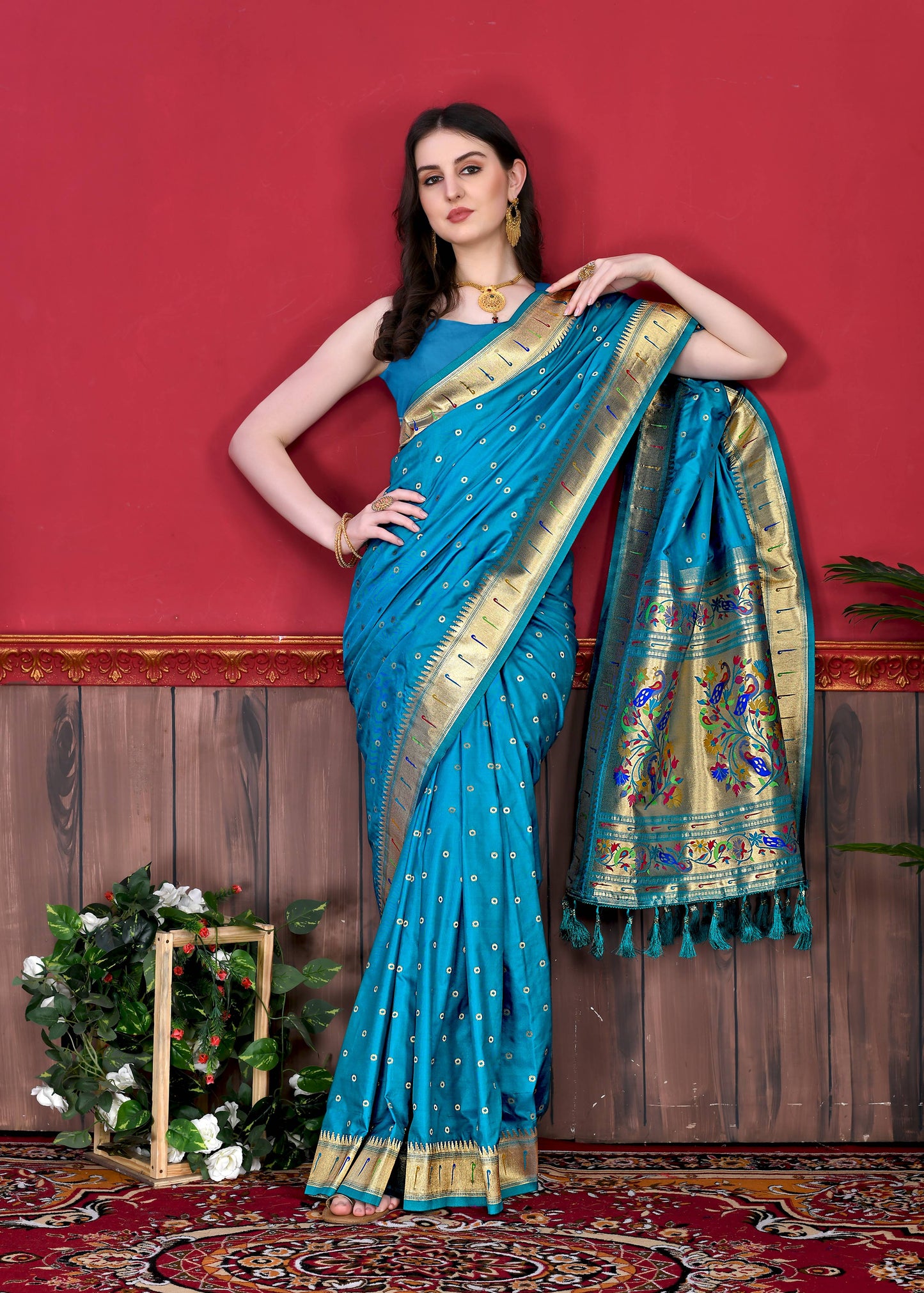 luxurious designer Women's Soft  Pethani silk saree with Gold zari weawing motifs   and Rich Zari silk saree