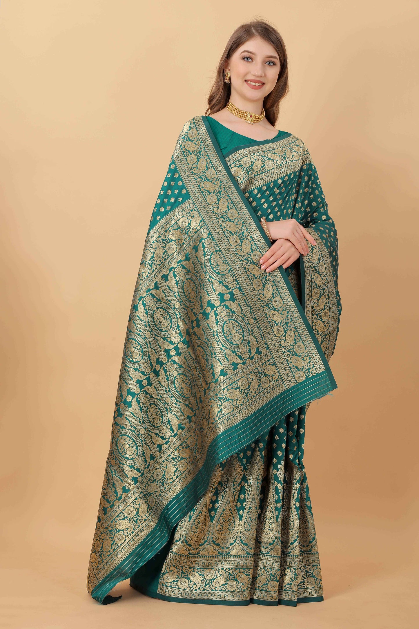 luxurious designer Women's Soft Silk saree with zari  weawing design  and Rich Zari weawing silk saree