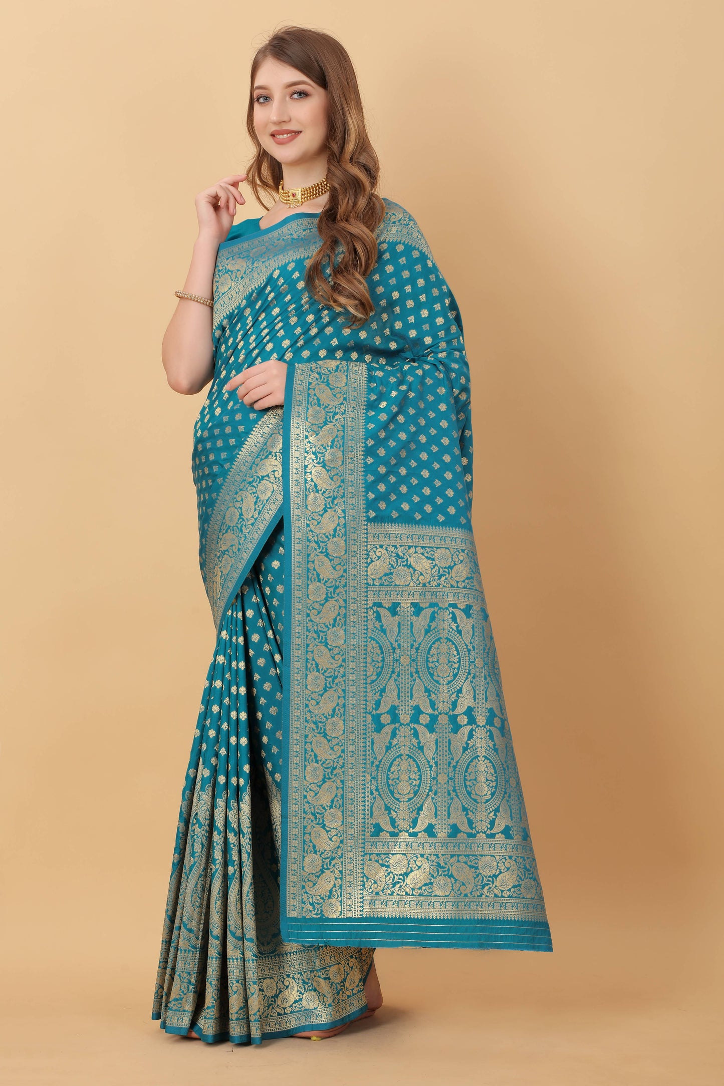 luxurious designer Women's Soft Silk saree with zari  weawing design  and Rich Zari weawing silk saree