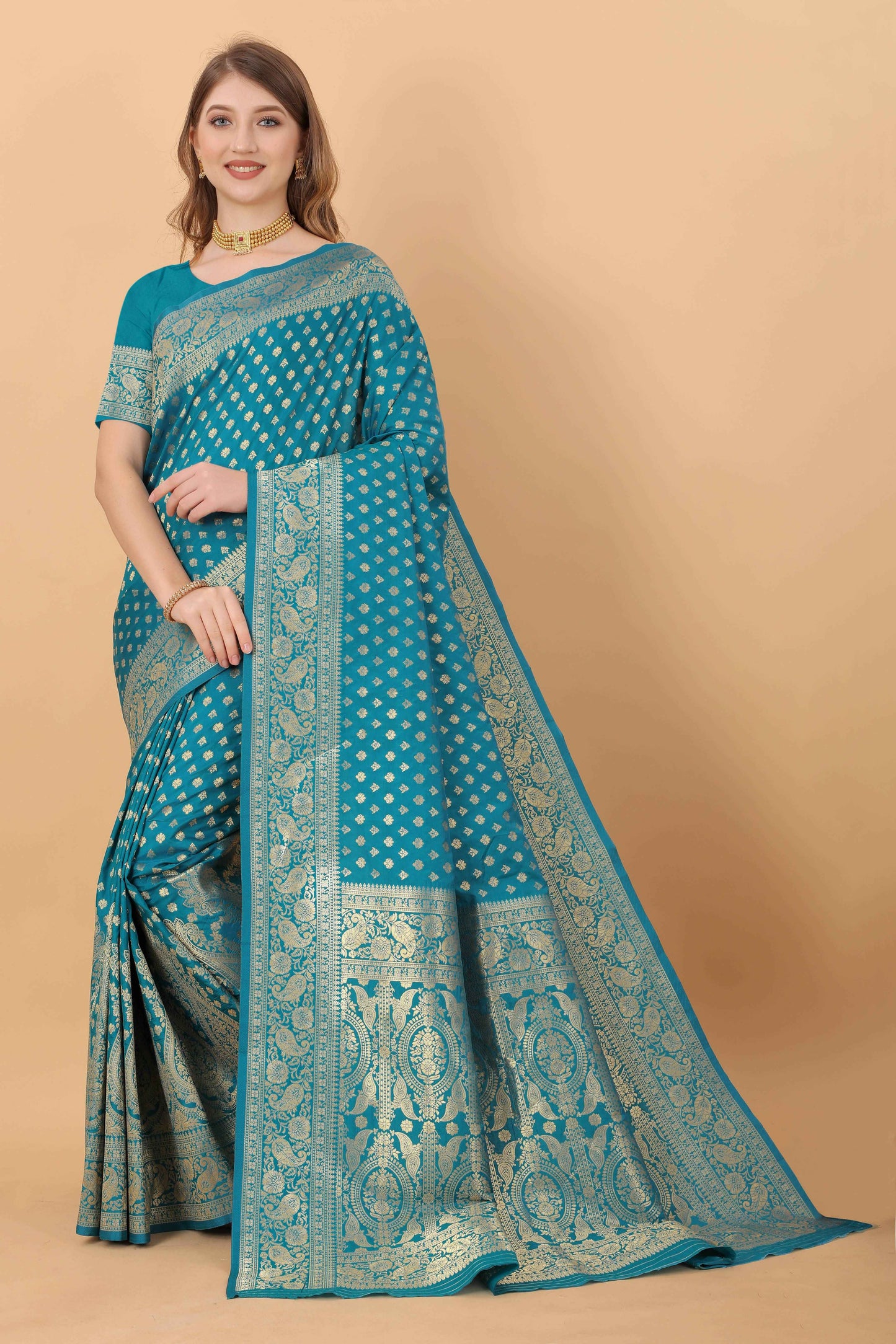 luxurious designer Women's Soft Silk saree with zari  weawing design  and Rich Zari weawing silk saree