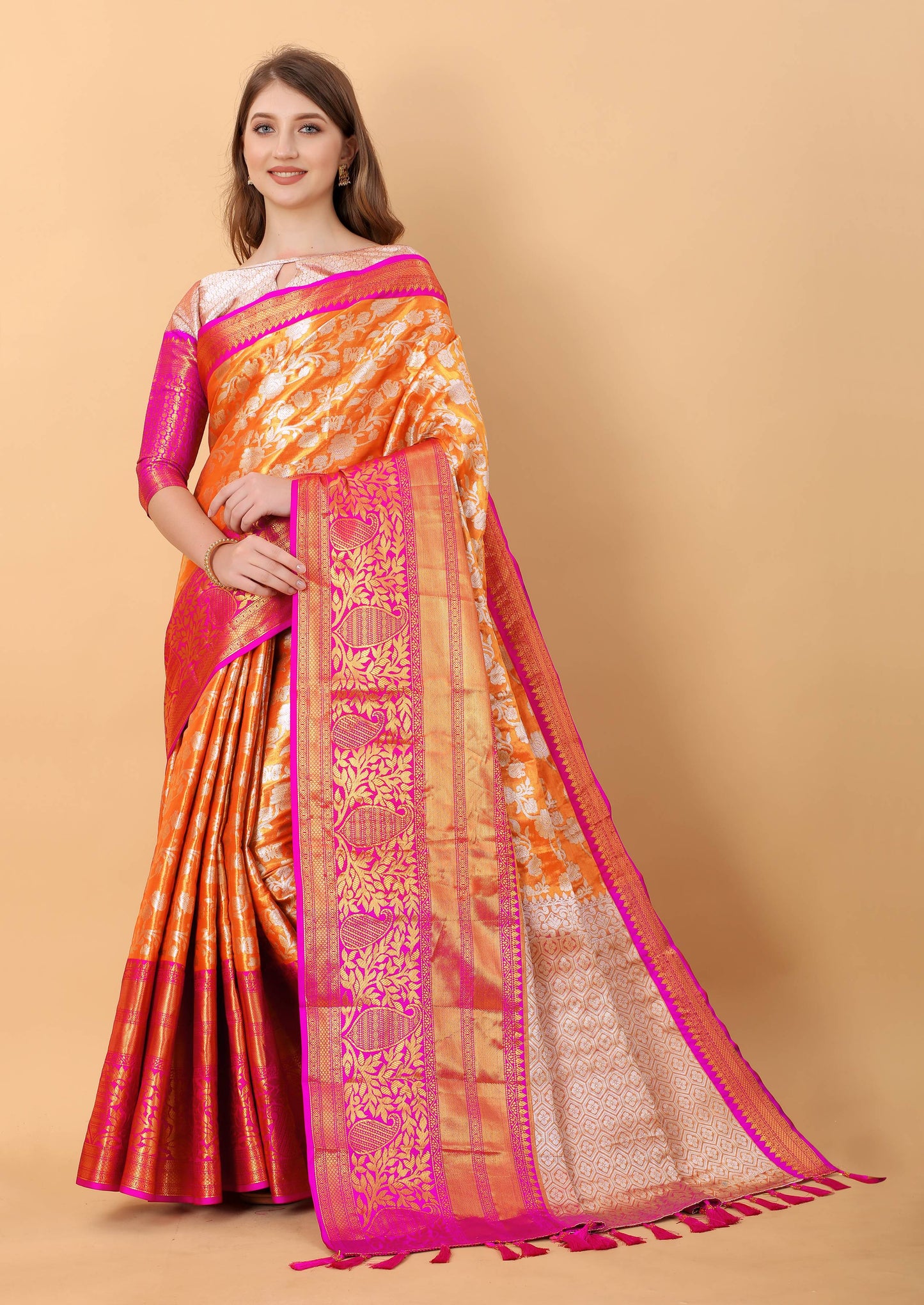 luxurious designer Women's Soft  Kanjivaram silk saree with zari weawing design  and Rich Zari silk saree