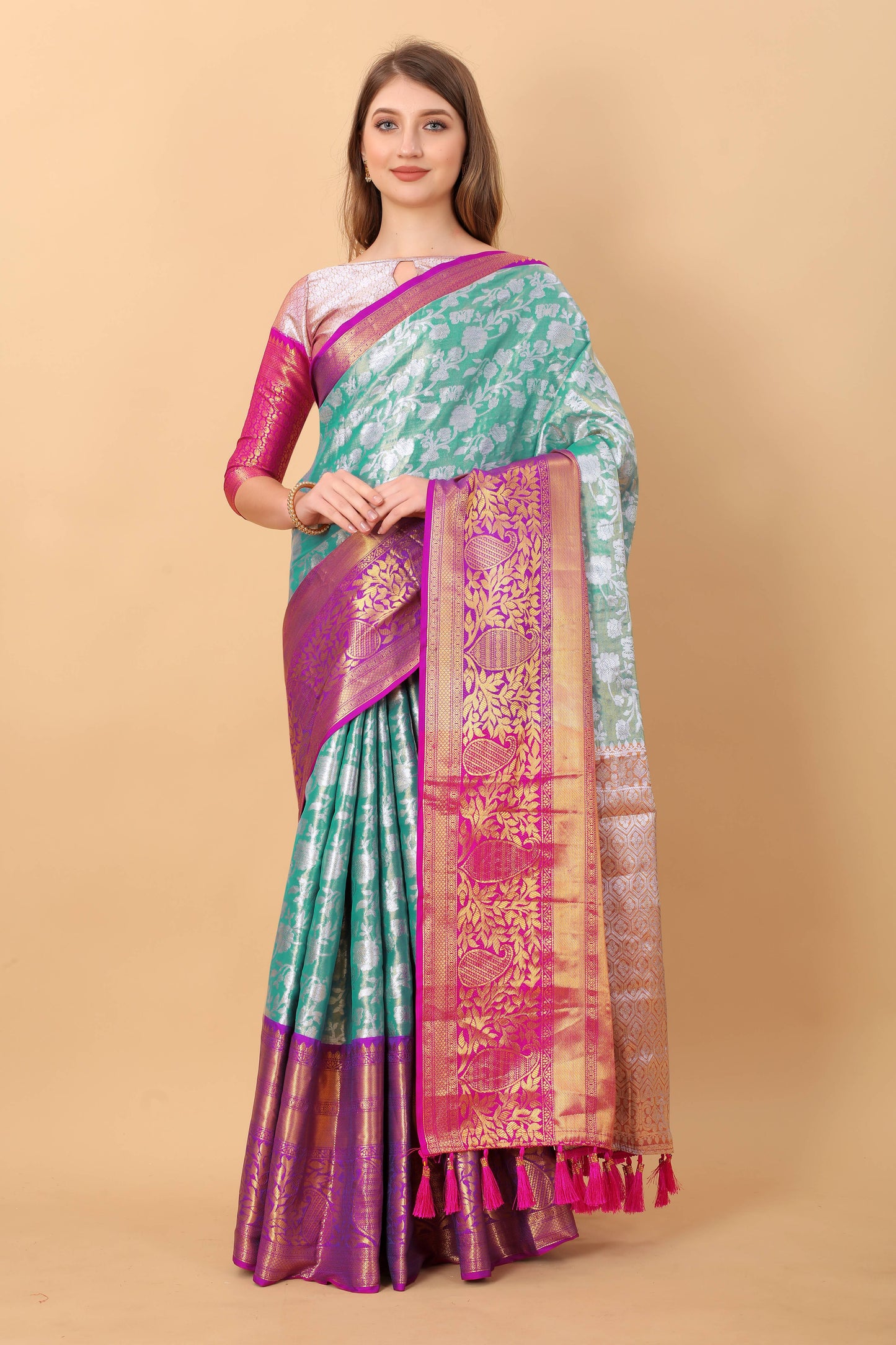 luxurious designer Women's Soft  Kanjivaram silk saree with zari weawing design  and Rich Zari silk saree