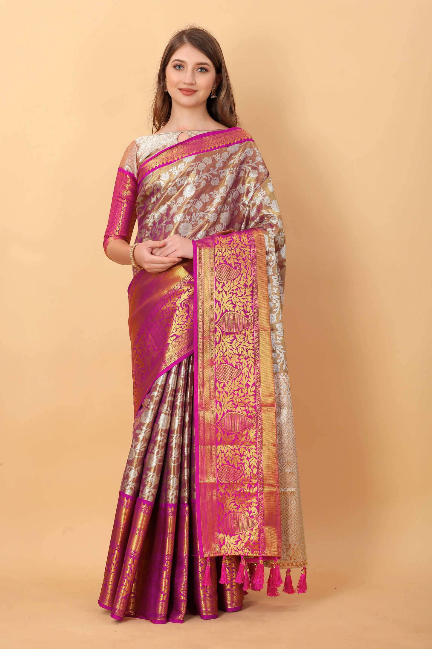 luxurious designer Women's Soft  Kanjivaram silk saree with zari weawing design  and Rich Zari silk saree