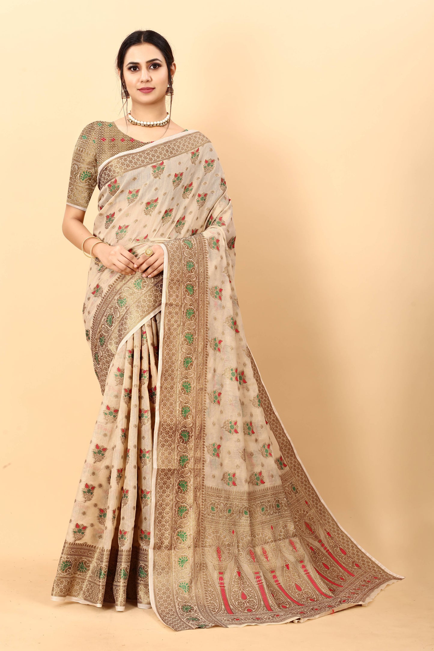 luxurious designer Women's Soft cotton  saree with zari  weawing design silk saree