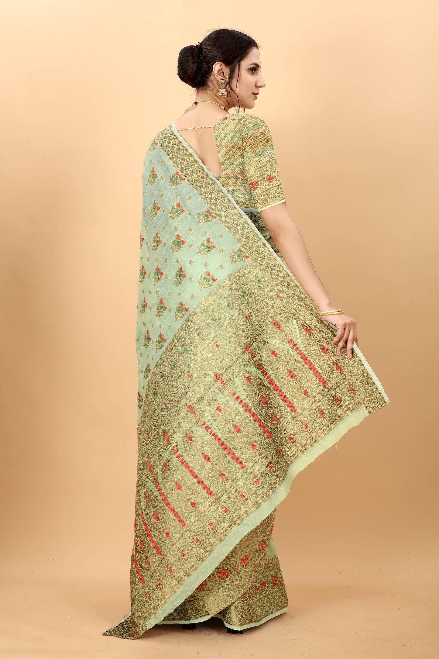 luxurious designer Women's Soft cotton  saree with zari  weawing design silk saree