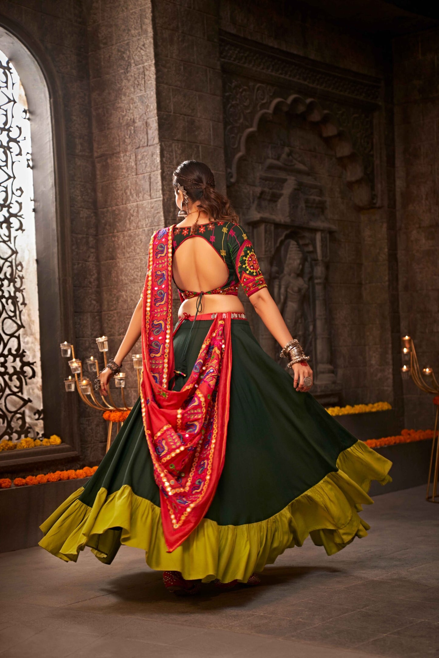 Green Color Embroidered Ethnic Tradtional Navratri Special Chaniya Choli-SSBIKLL01