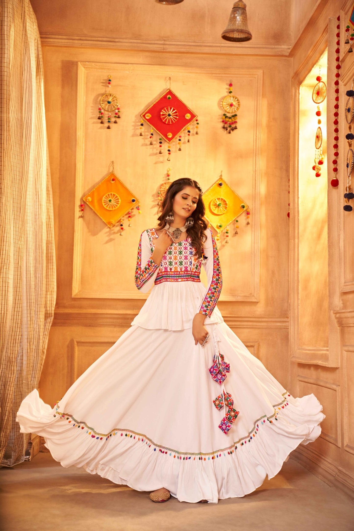 White Color Embroidered Work Designer Choli With Ghagra For Navratri Special Collection-SSBIKLL01