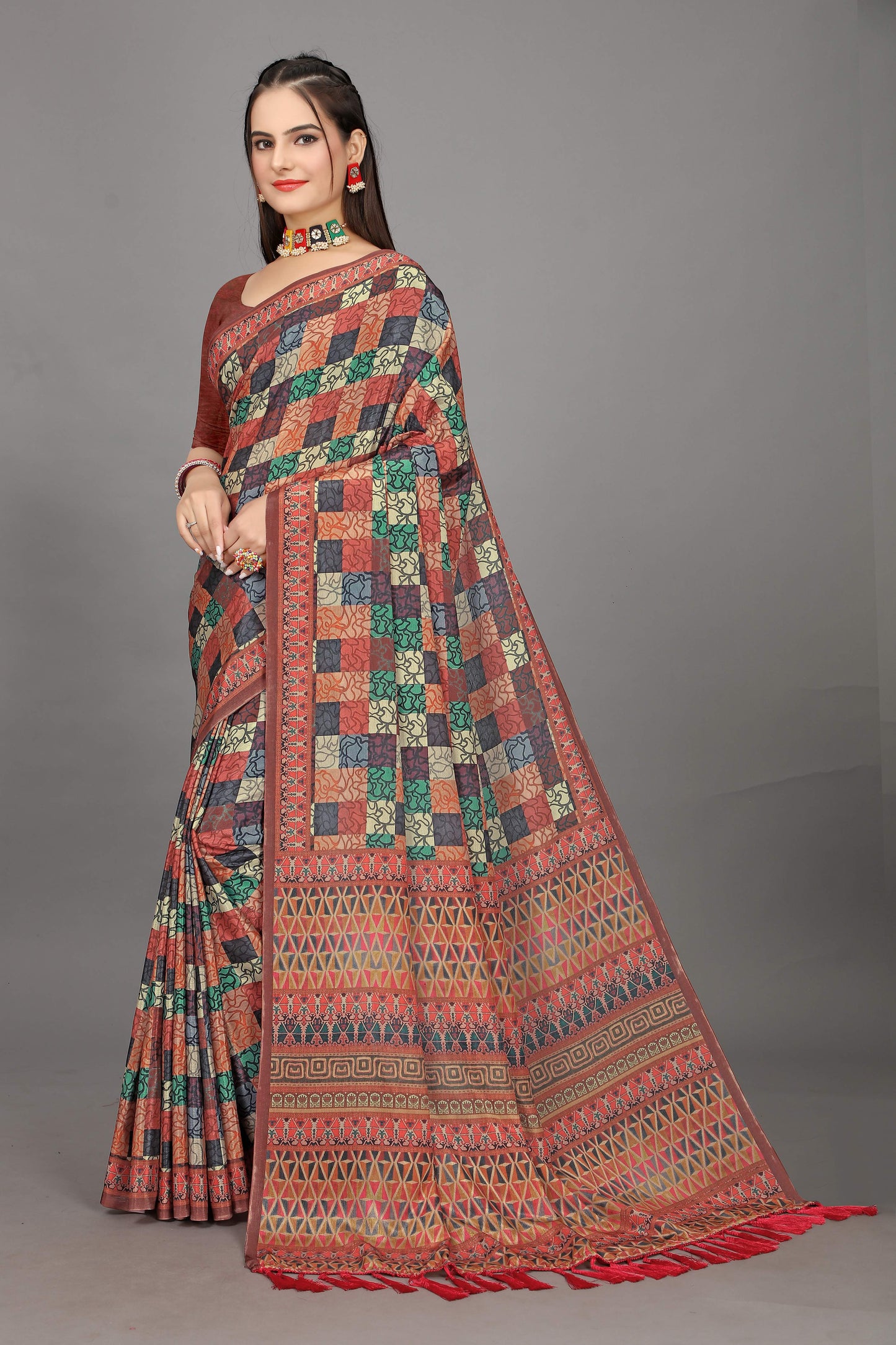 luxurious designer digital print  chiffon silk saree