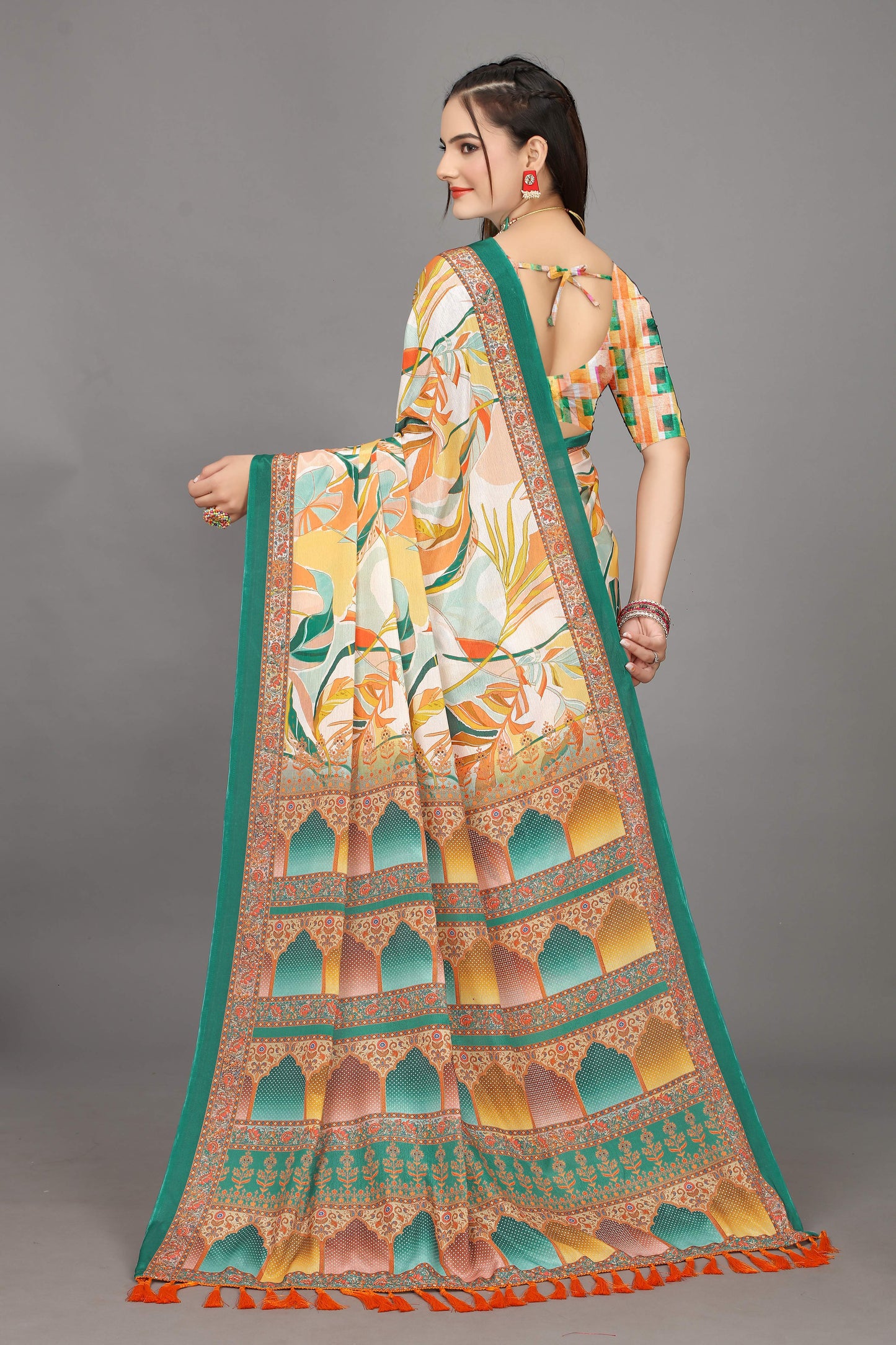 luxurious designer digital print  chiffon silk saree